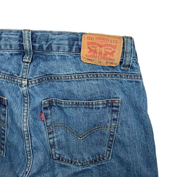 Levi's Boy's 550 Relaxed Fit Jeans - Picture 7 of 11